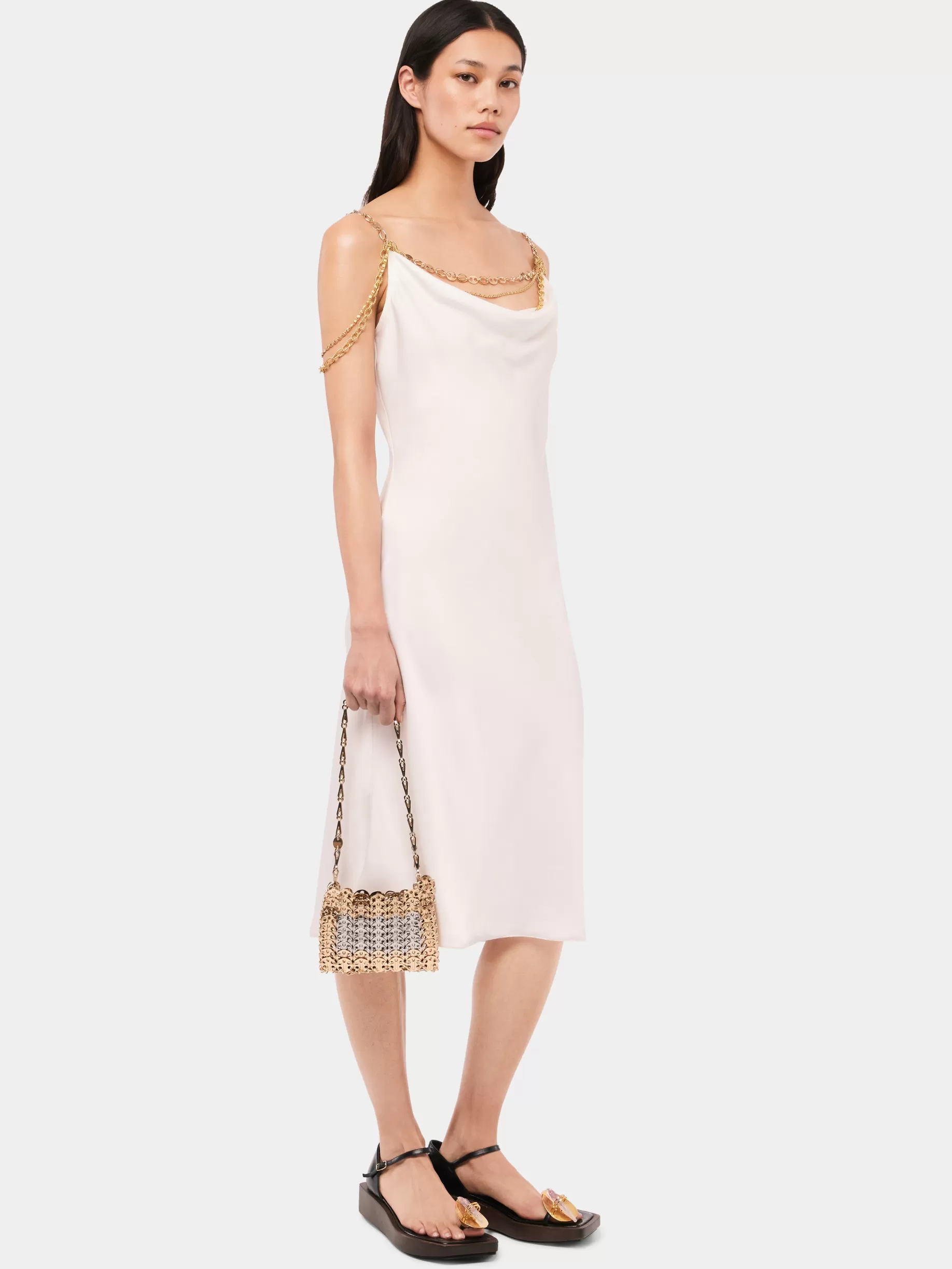 Rabanne Light white dress embellished with "eight" signature chain